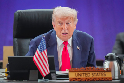 Trump says he won't meet with Canada 'for a while'