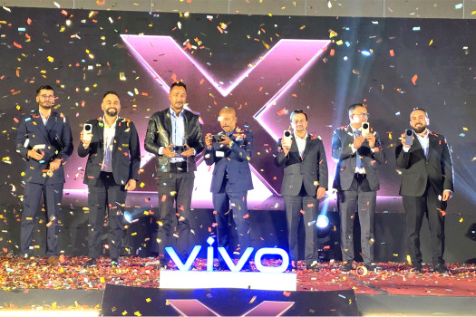 Vivo Introduces X300 Pro in Nepal, Bringing 200MP ZEISS Imaging and Premium Design