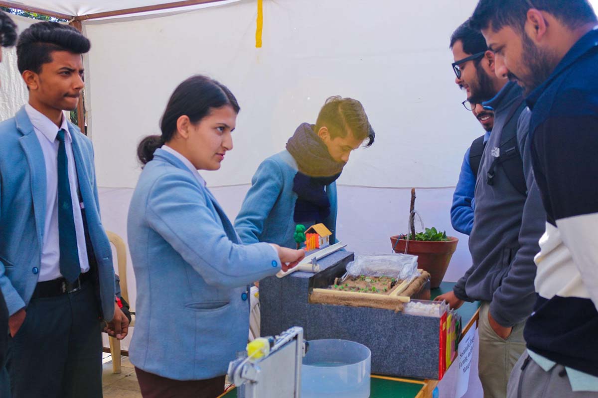 Aavishkar-24,-Robotics-exhibition-(1)-1708949934.jpg