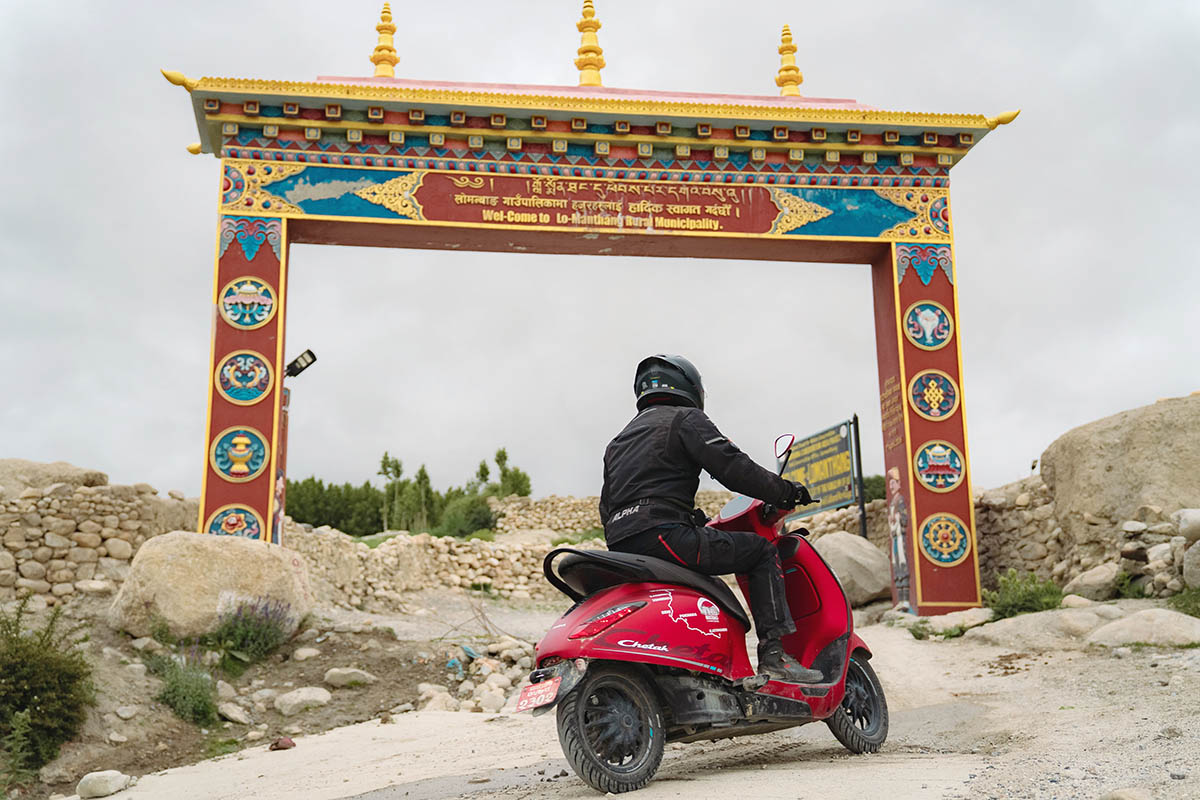 Bajaj-Chetak-EV,-Lo-Manthang,Korala-Border,-Dhiren-Man-Shrestha-(4)-1762319430.JPG