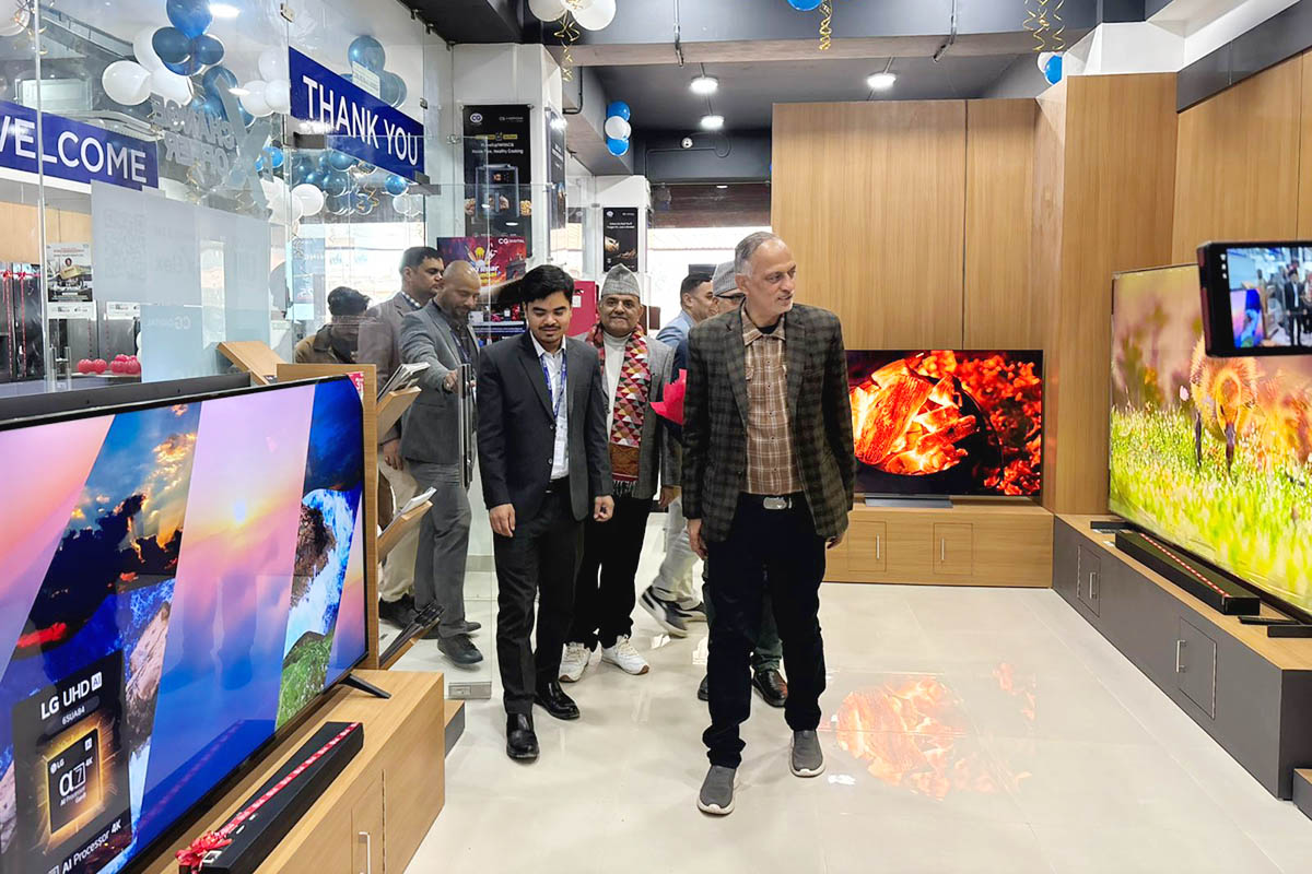 CG-Digital,-Butwal-showroom-(2)-1768890005.jpg