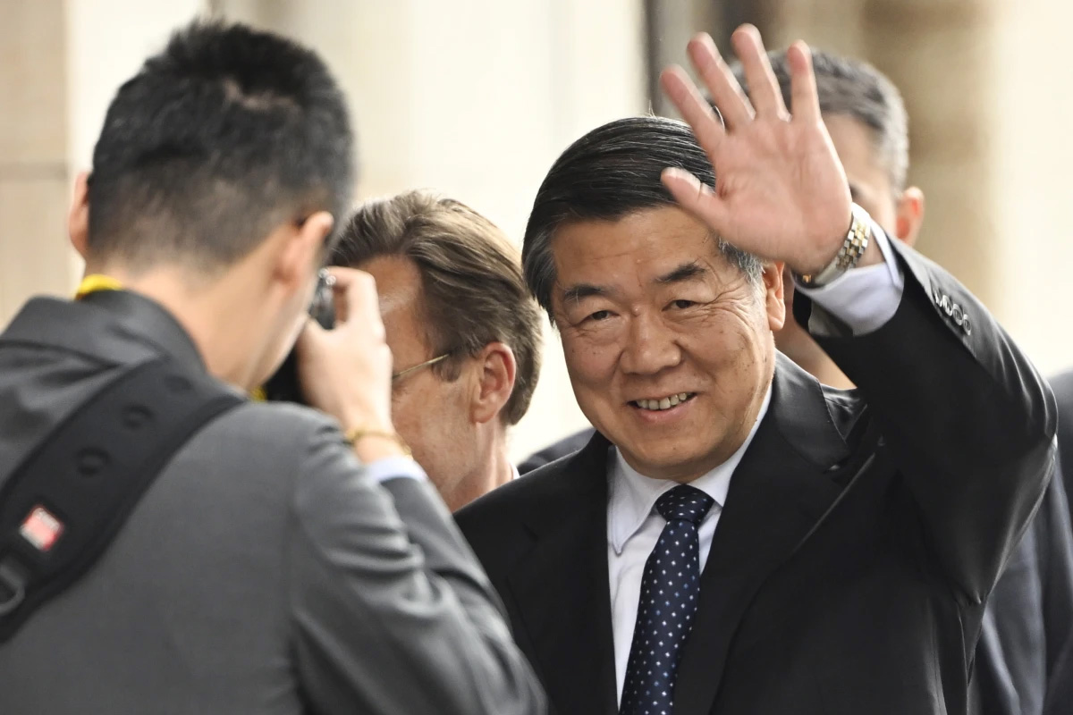 Top Chinese, US trade officials huddle in Sweden for second day of thorny talks over tariffs