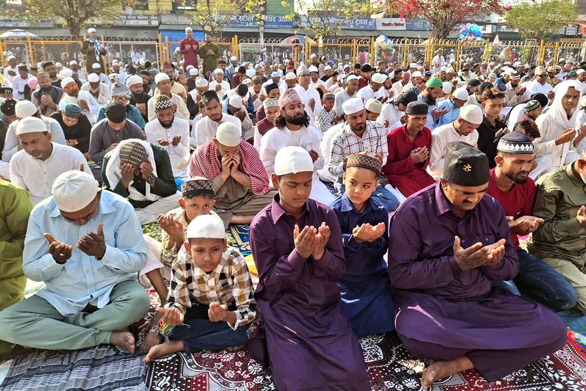 Prime Minister extends Eid greetings to Muslim community