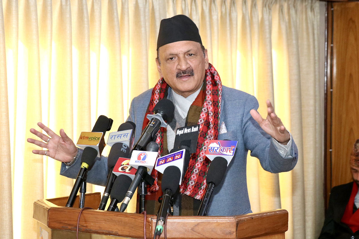 Finance-Minister-Prakash-Sharan-Mahat,-Economic-Media-Association-Nepal,-EMAN--(1)-1707293421.JPG