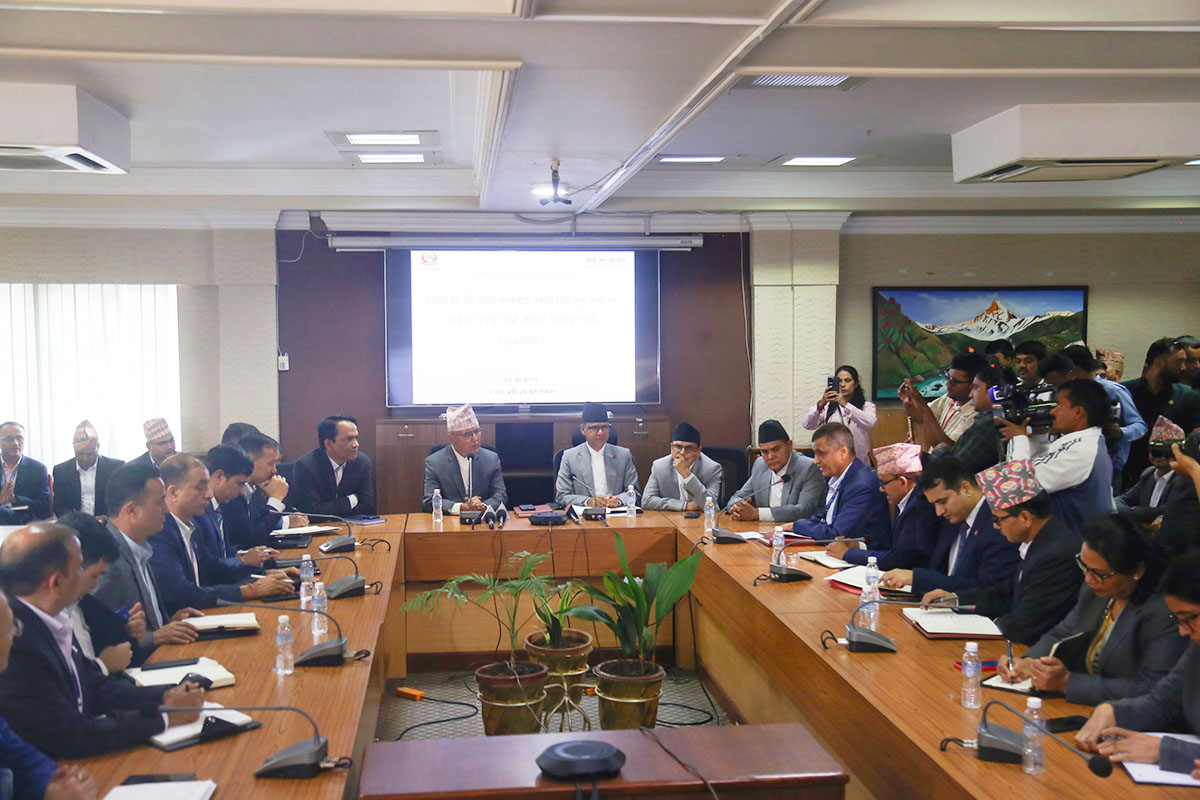 Finance-Minister-Rameshwore-Prasad-Khanal-(2)-1757936574.JPG