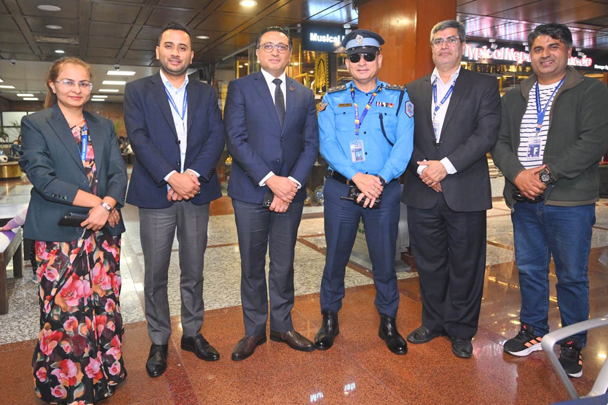Finance minister leaves for Bangkok to attend IMF, World Bank annual meetings