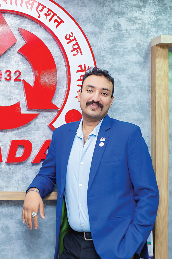 KARAN-CHAUDHARY-(7)-1758100608.jpg