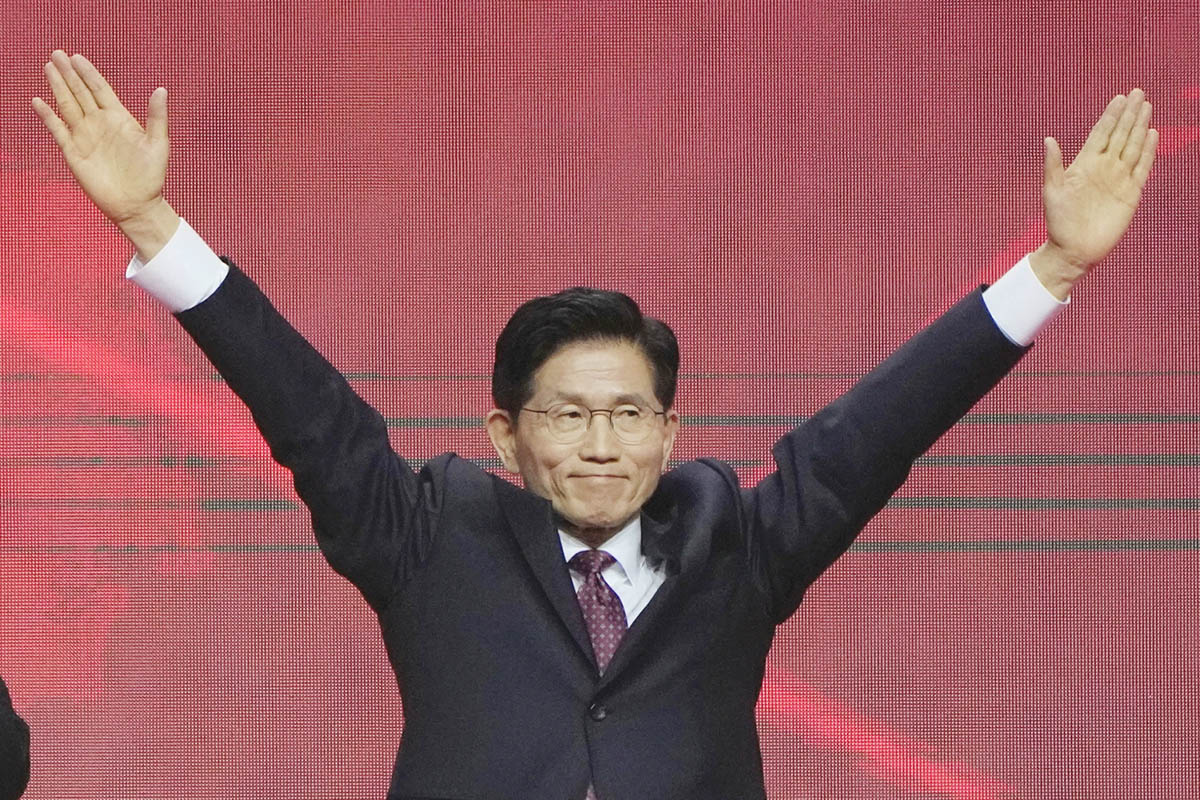 Kim-Moon-Soo,-South-Korea-1747823616.jpg