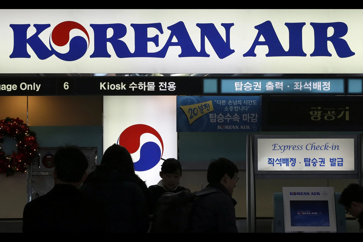 Korean Air plans to buy more than 100 Boeing aircraft