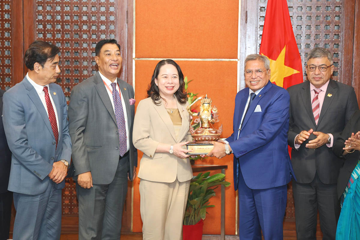 NCC holds talks with Vietnam's Vice President Xuân to boost trade, investment