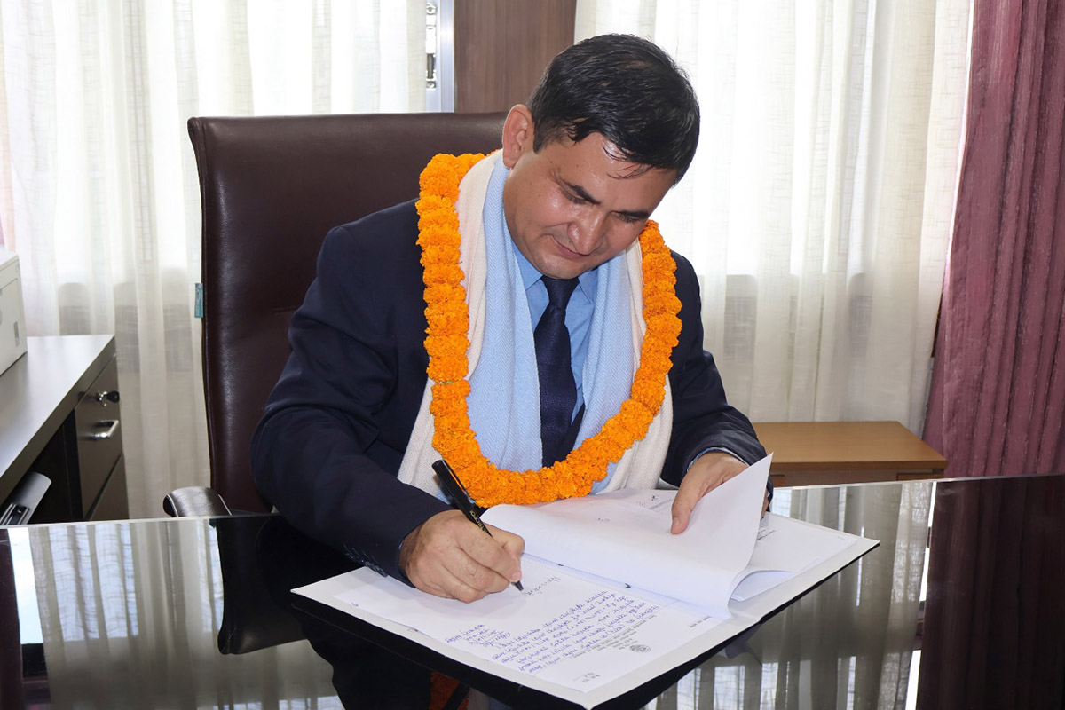 NRB-Deputy-Governor-Dirgha-Bahadur-Rawal-sworn-in-(2)-1787288377.jpeg