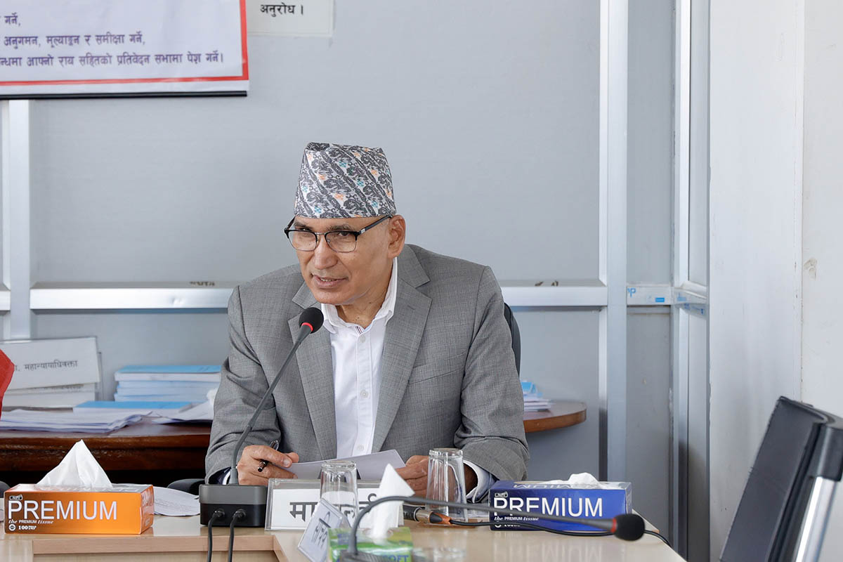 Finance Minister stresses need to increase efficiency in customs revenue collection