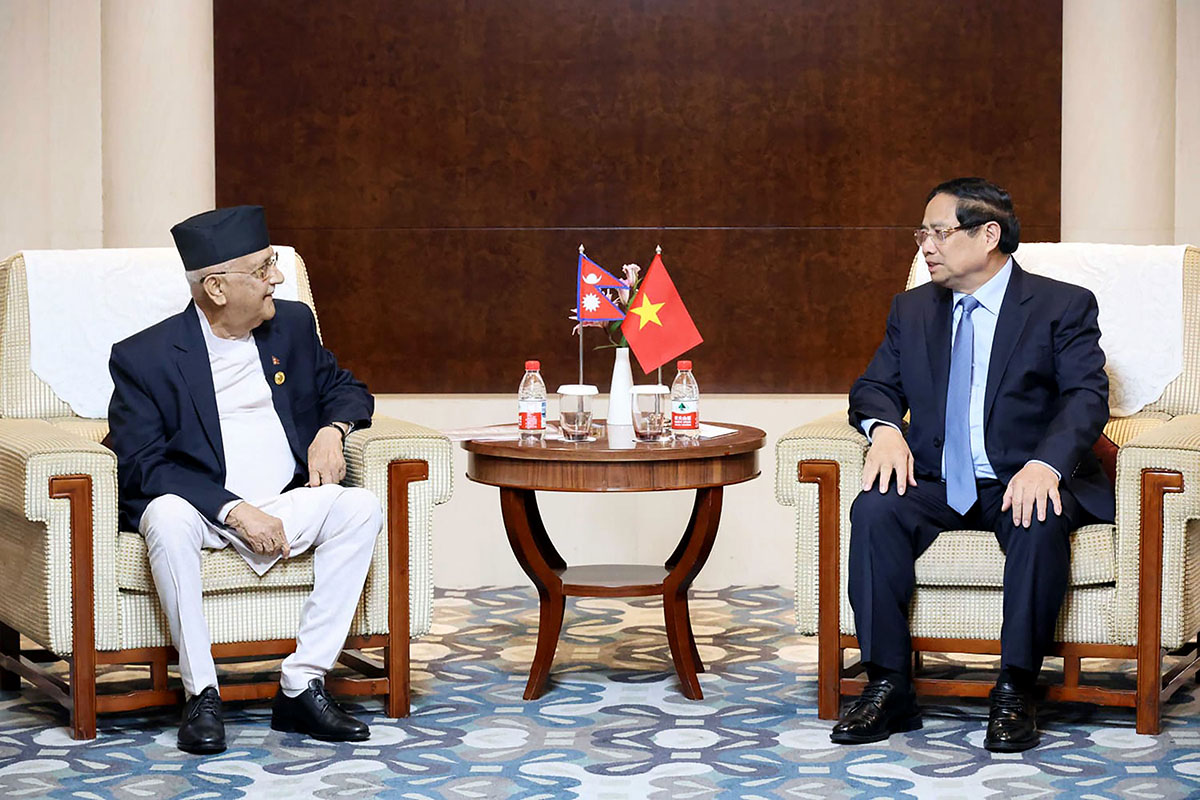 PM Oli, his Vietnamese counterpart Chinh hold bilateral talks on SCO summit sidelines