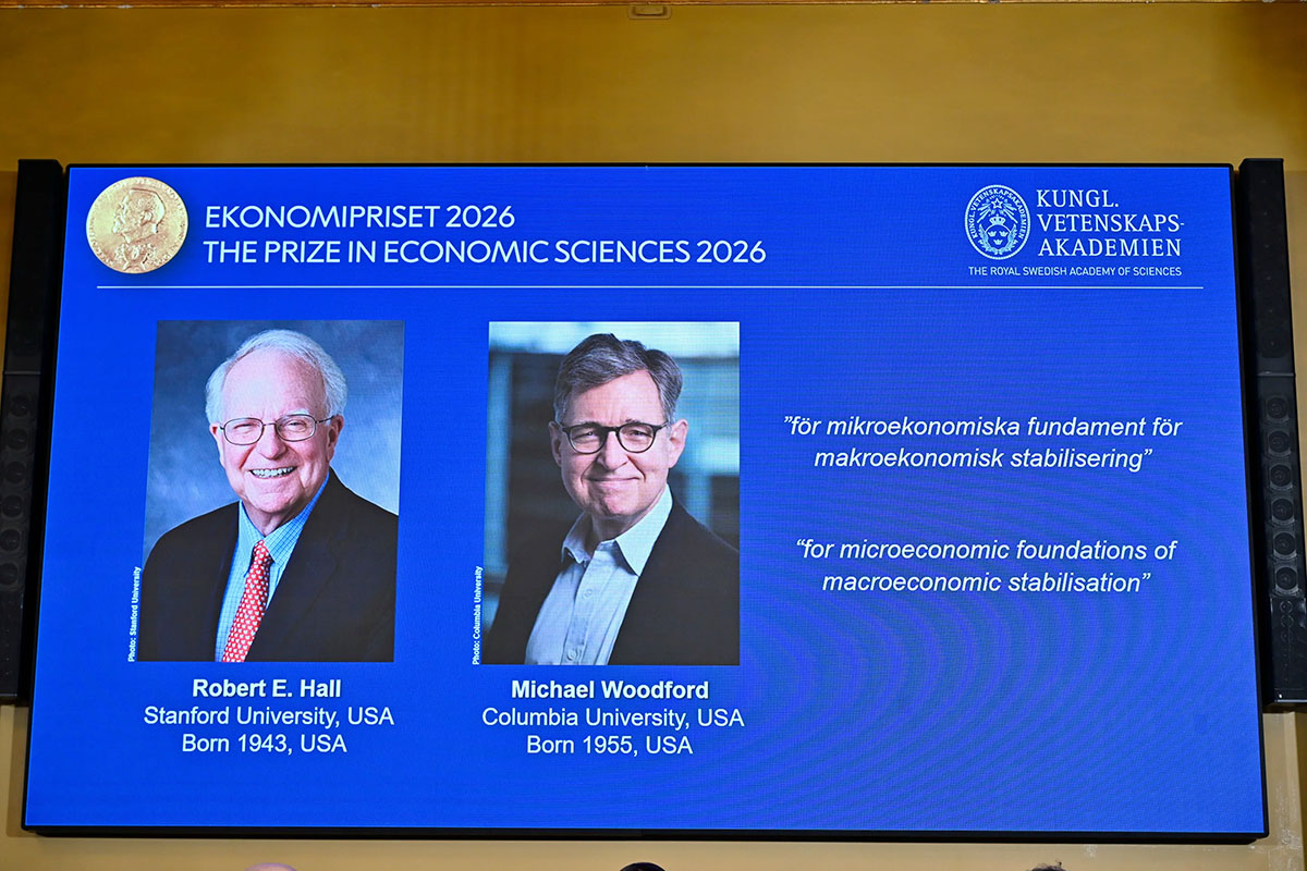 Americans Hall and Woodford win economics Nobel for stabilisation models