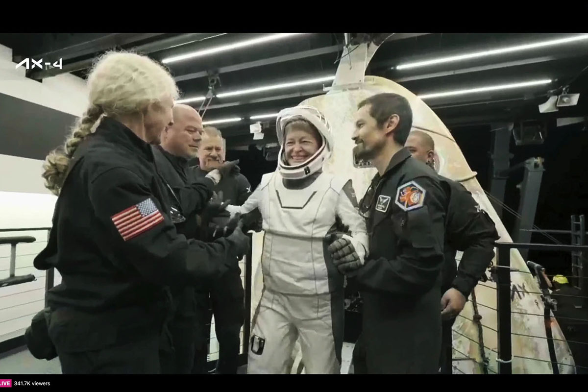 Peggy-Whitson,-SpaceX-1752641787.jpg