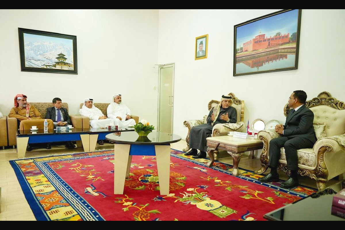 Qatari delegation meets NRB governor to discuss foreign investment