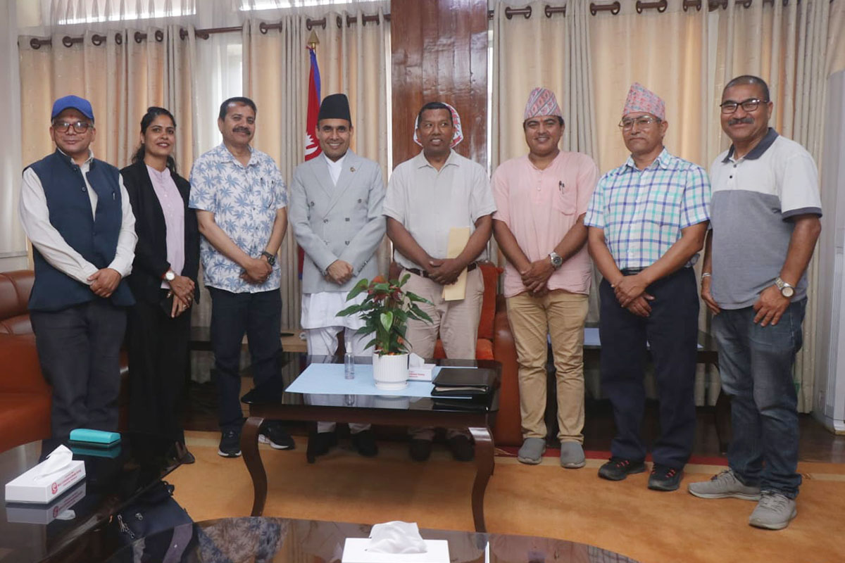 Right to information is the ministry's top priority: Communication minister