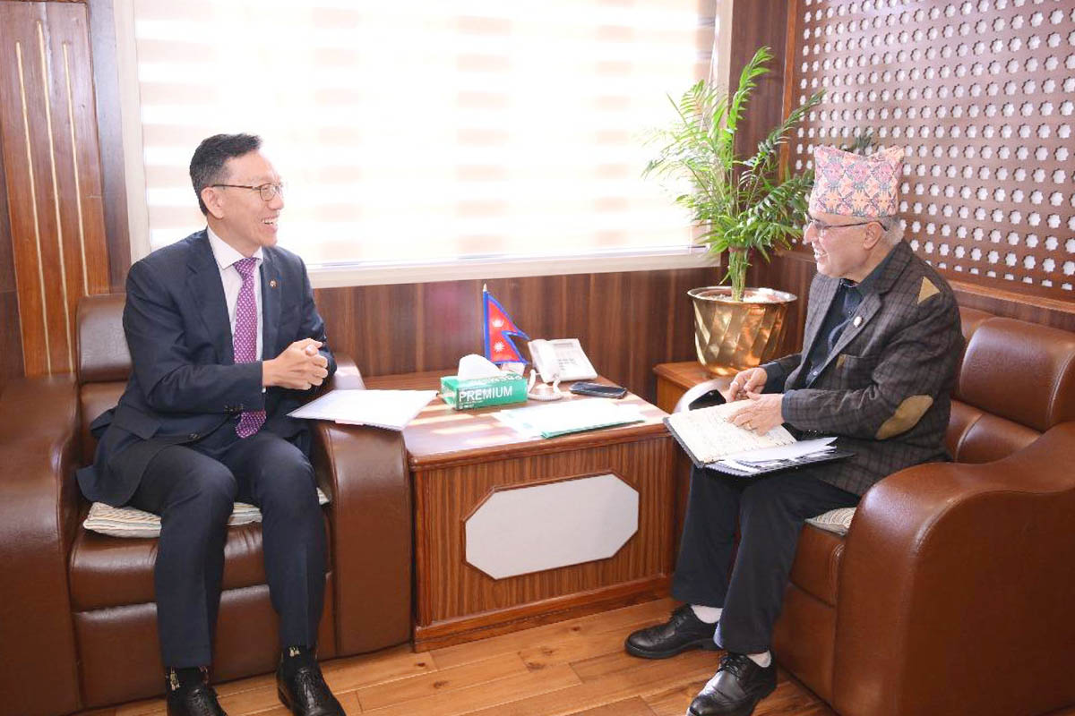 S Korean ambassador announces separate visa centre and support for returned Nepali workers
