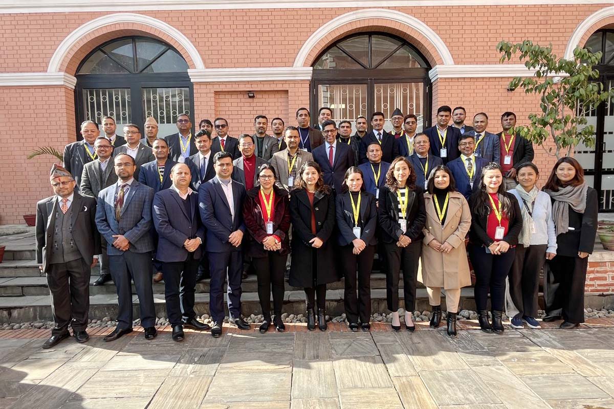 World Bank hosts event on hedging strategies for managing risks, sustainable finance