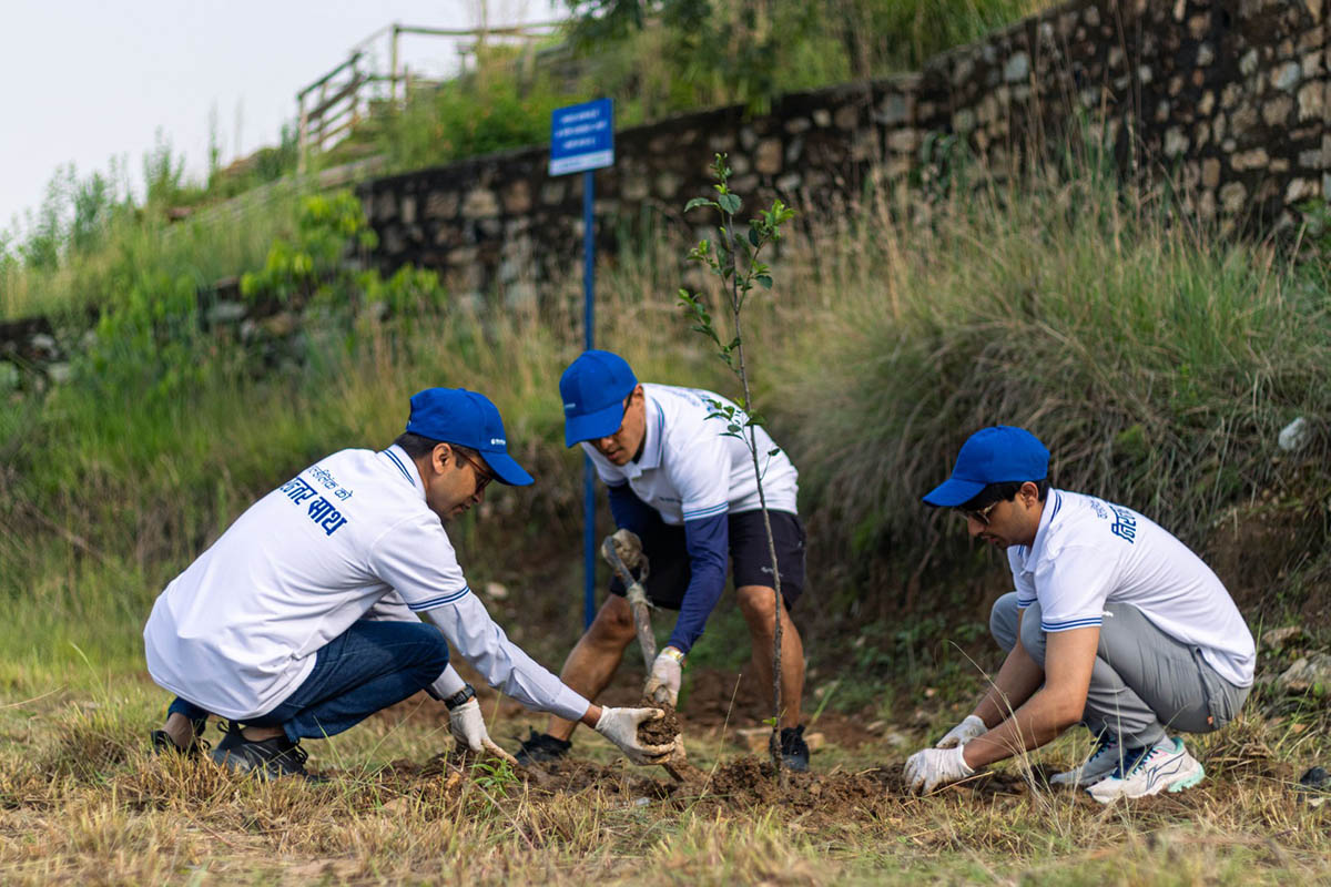 WorldLink runs CSR tree planting at Manjushree Park for World Environment Day