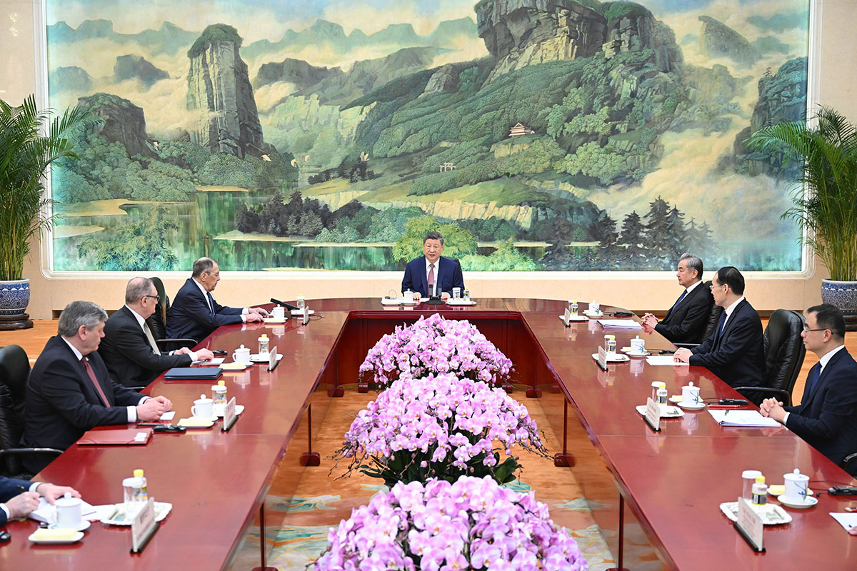 Xi meets Russian FM as leaders flock to China over Middle East war