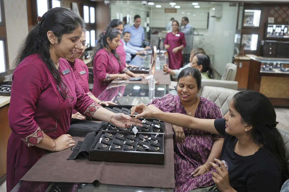 Decades-old diamond industry in India’s Surat faces an uncertain future